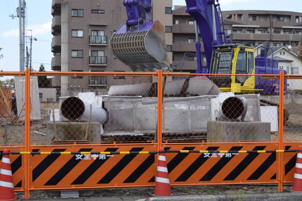 工事で家がつぶれる